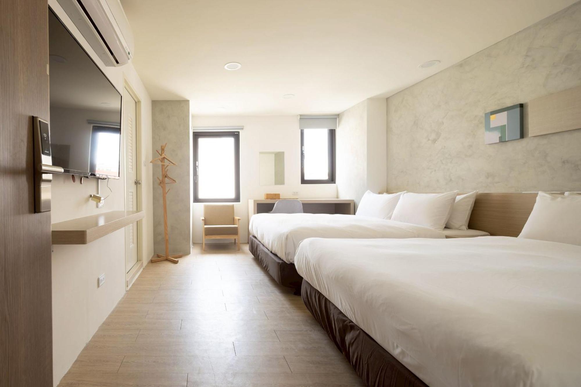 P Inn Tainan Bagian luar foto
