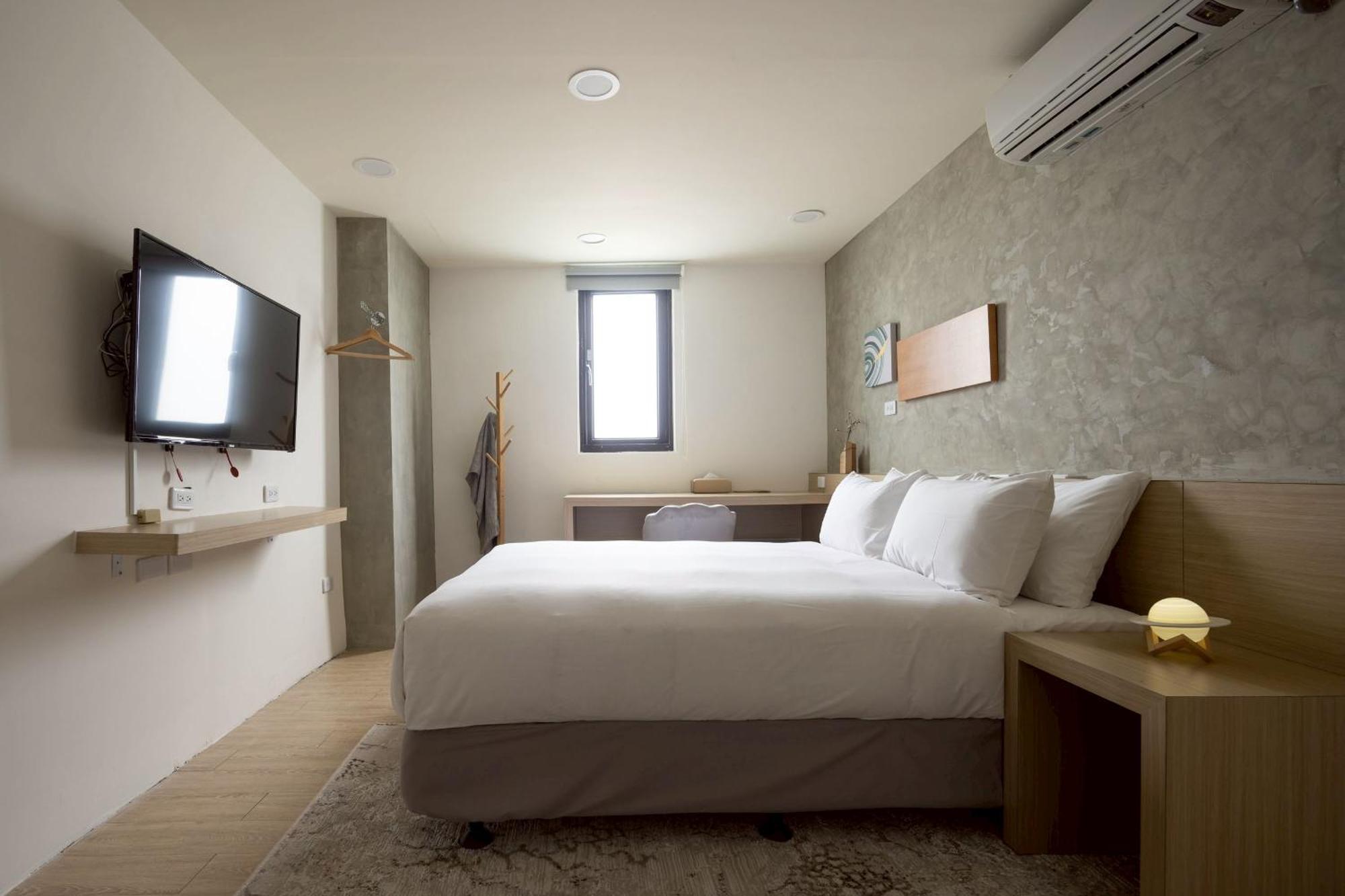 P Inn Tainan Bagian luar foto