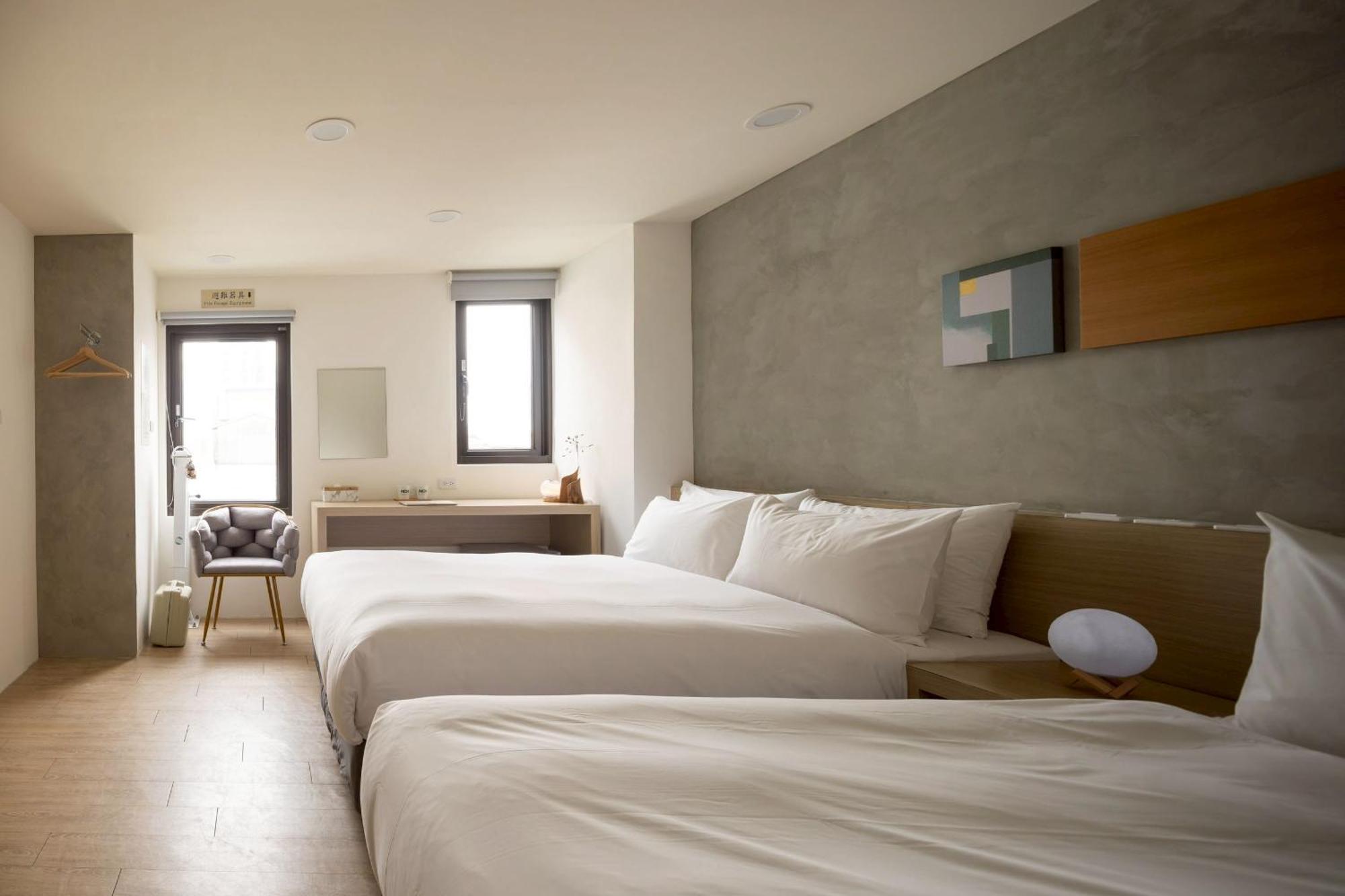 P Inn Tainan Bagian luar foto