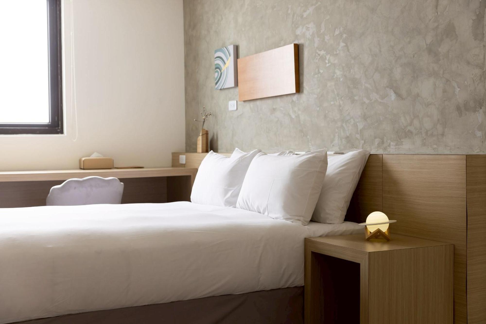 P Inn Tainan Bagian luar foto