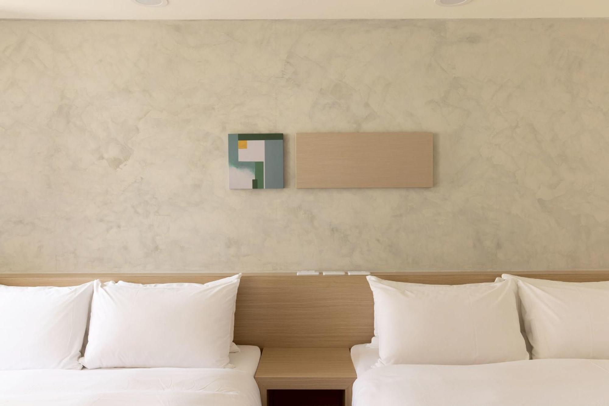 P Inn Tainan Bagian luar foto