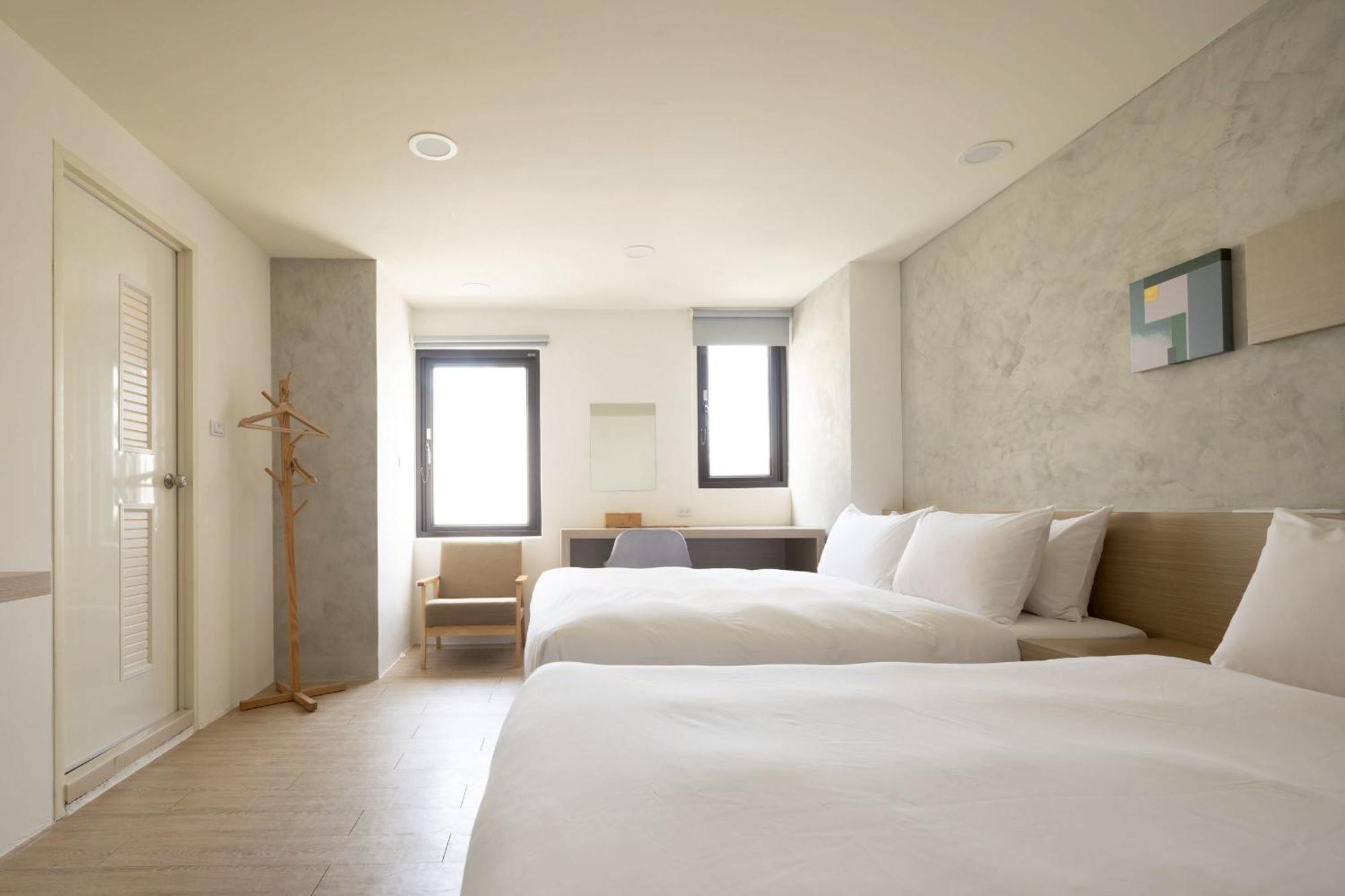P Inn Tainan Bagian luar foto