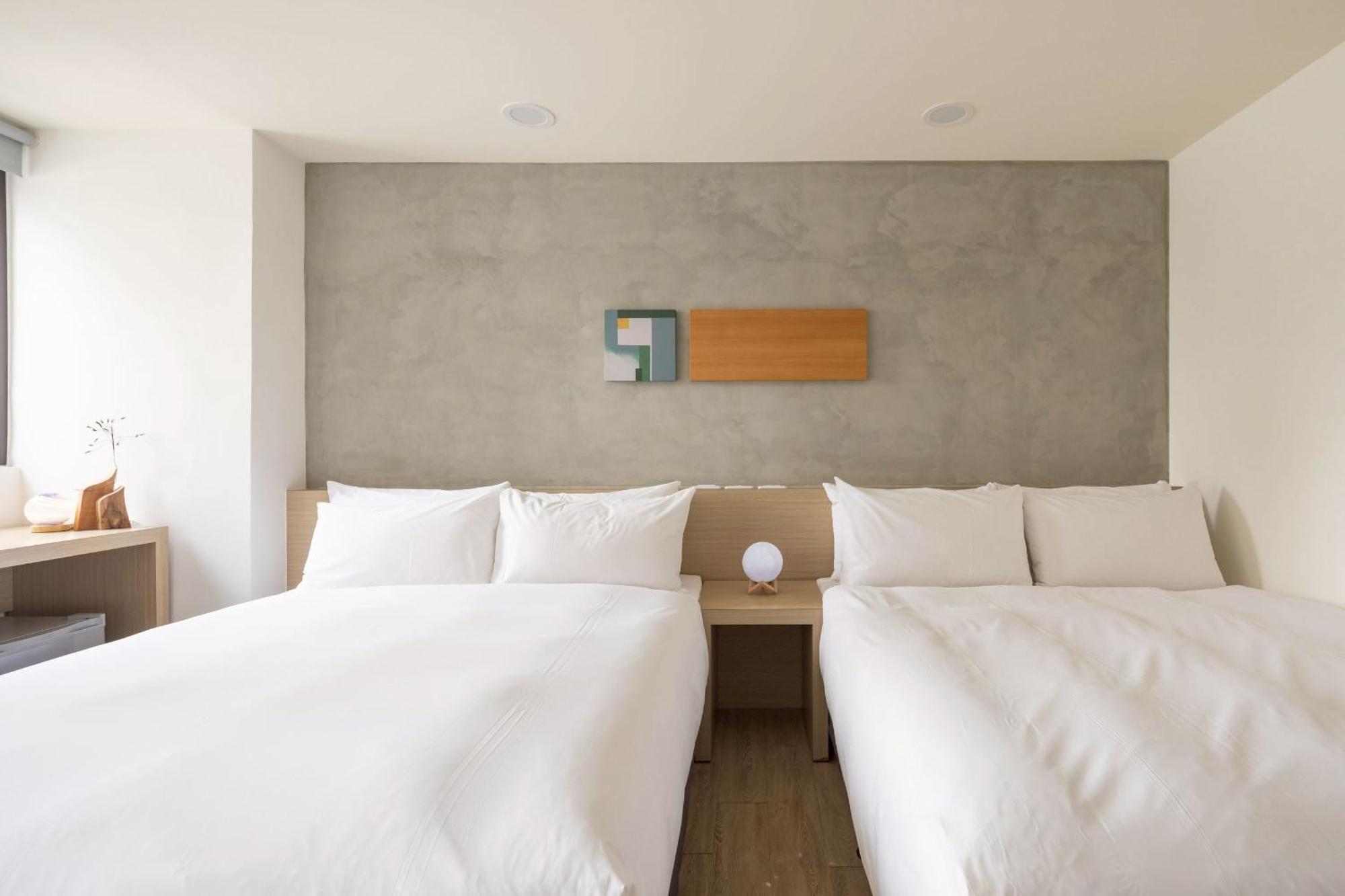 P Inn Tainan Bagian luar foto
