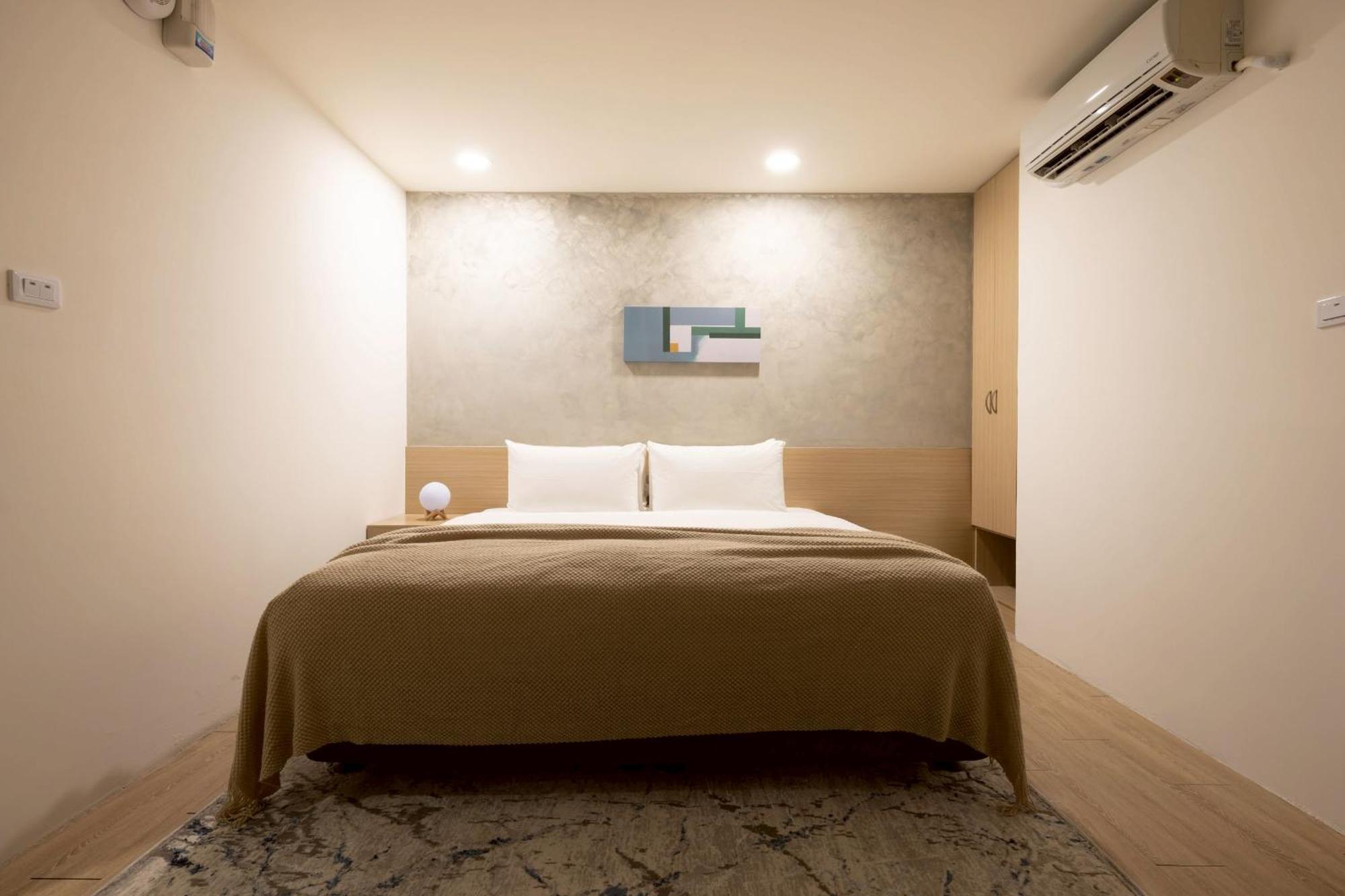 P Inn Tainan Bagian luar foto